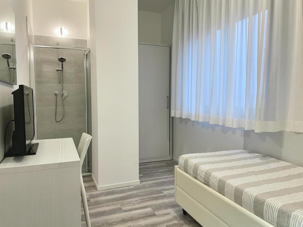 Residence Hotel Angeli Rimini Exterior photo
